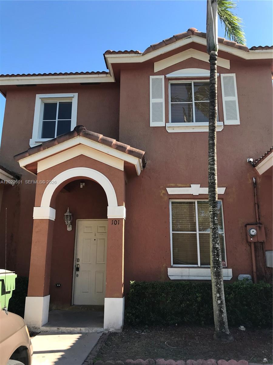101 SW 15th Rd # 101, Homestead FL 33030