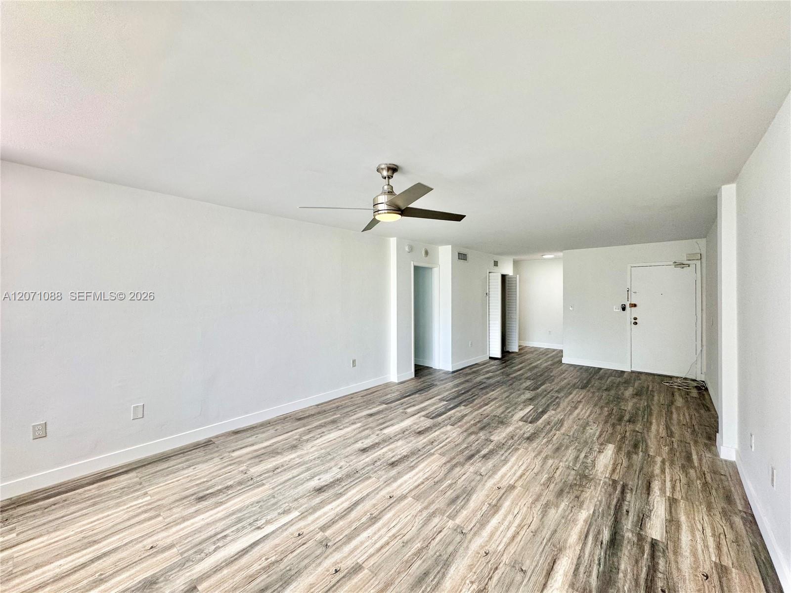 245 18th St # 301 View 4