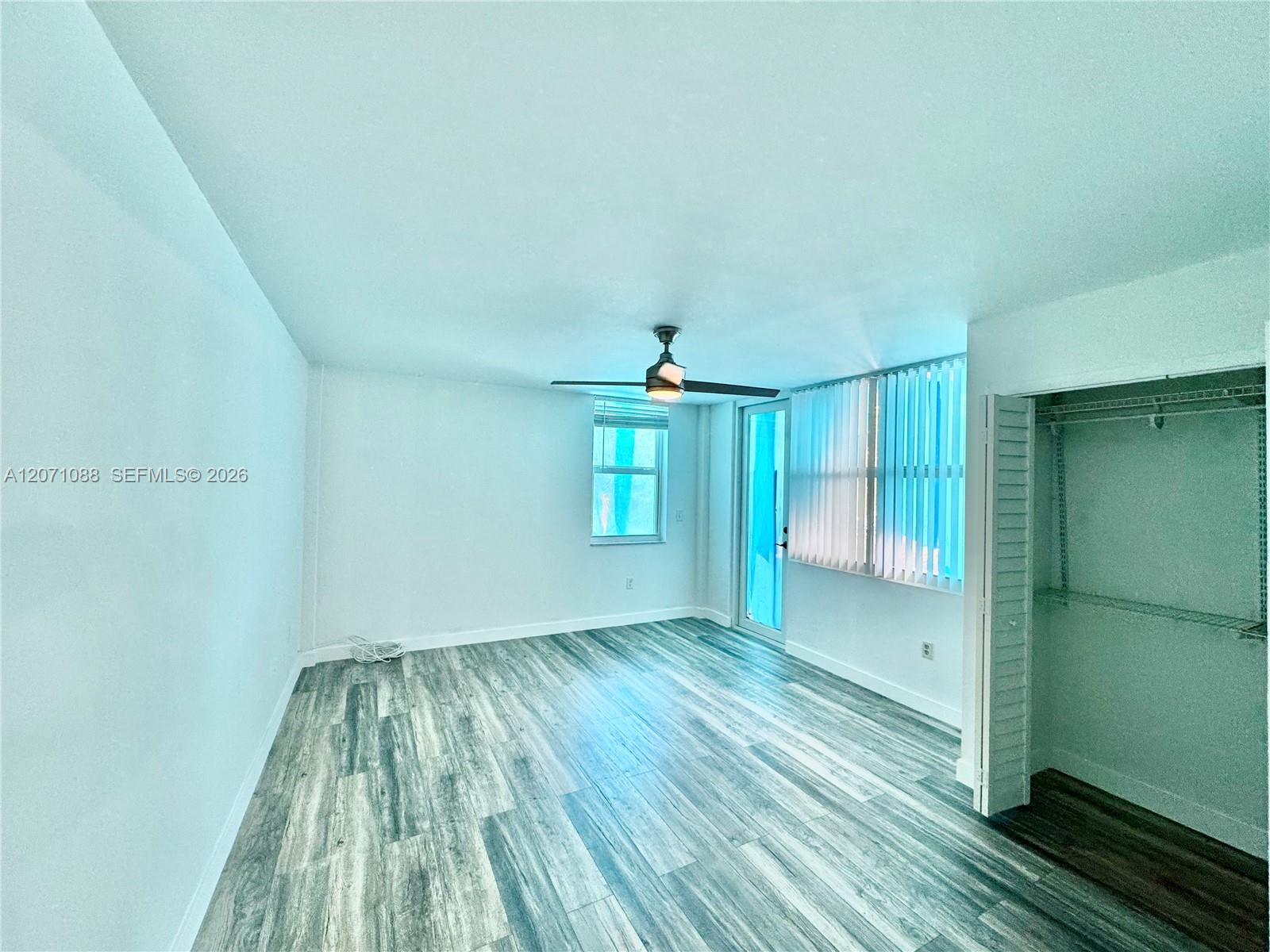 245 18th St # 301 View 6