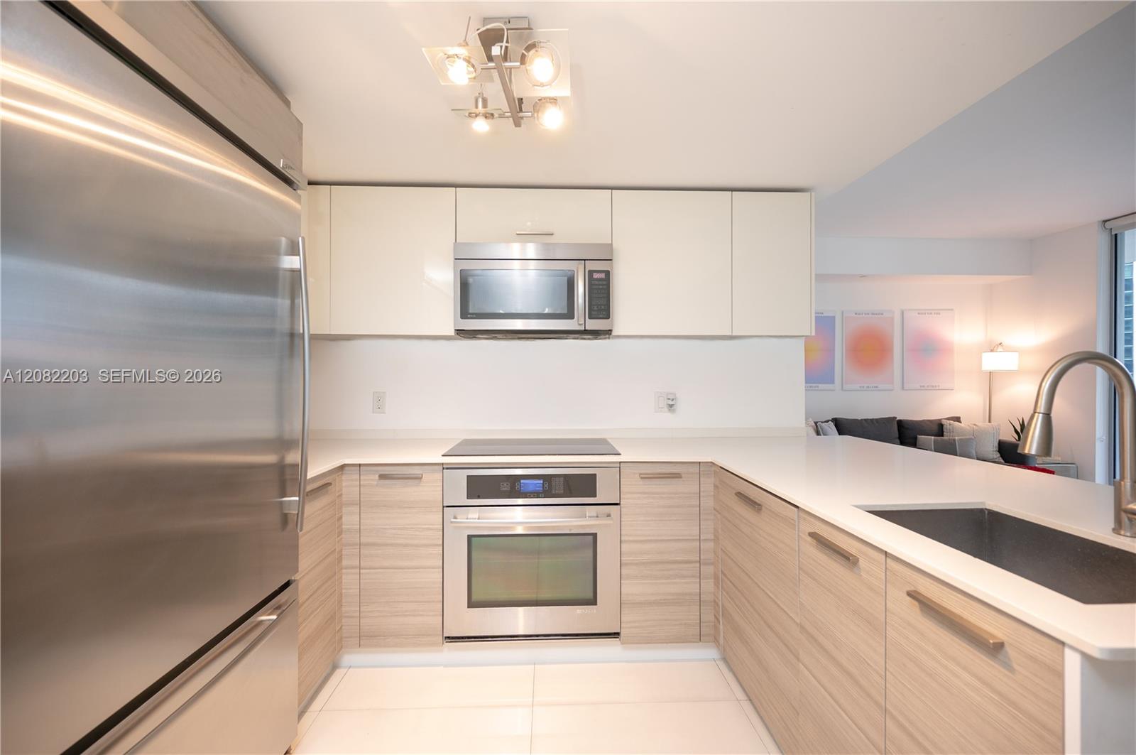 1300 Brickell Bay Dr # 1601 — Photo 3