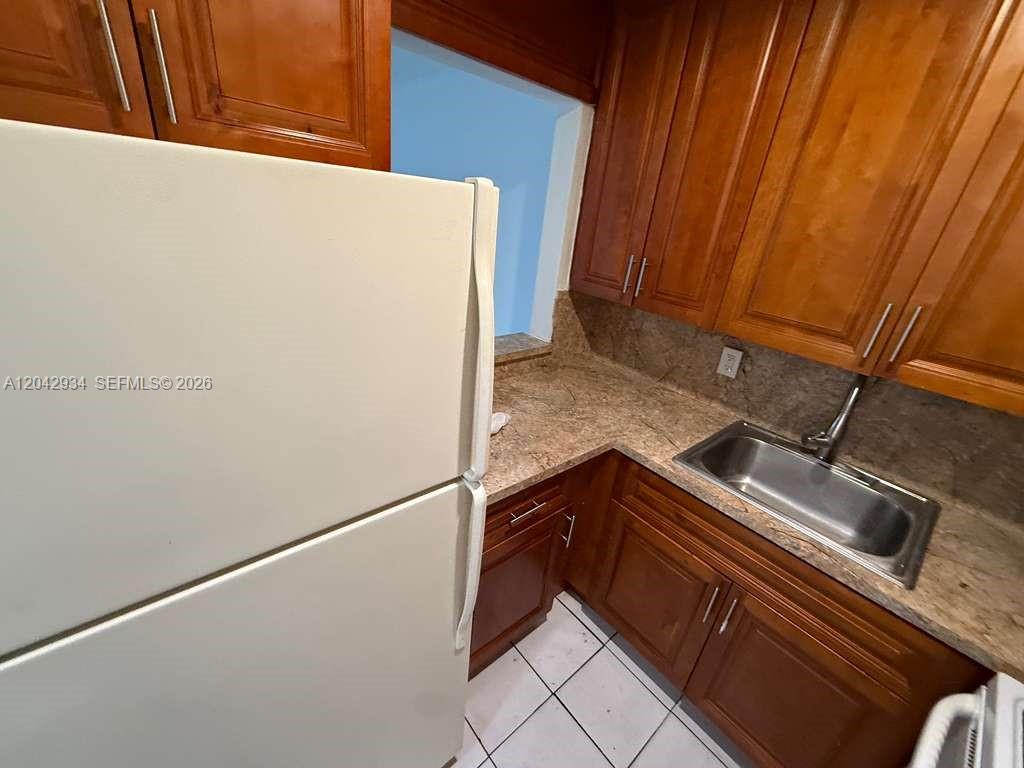 4370 NW 11th St # 214, Miami FL 33126