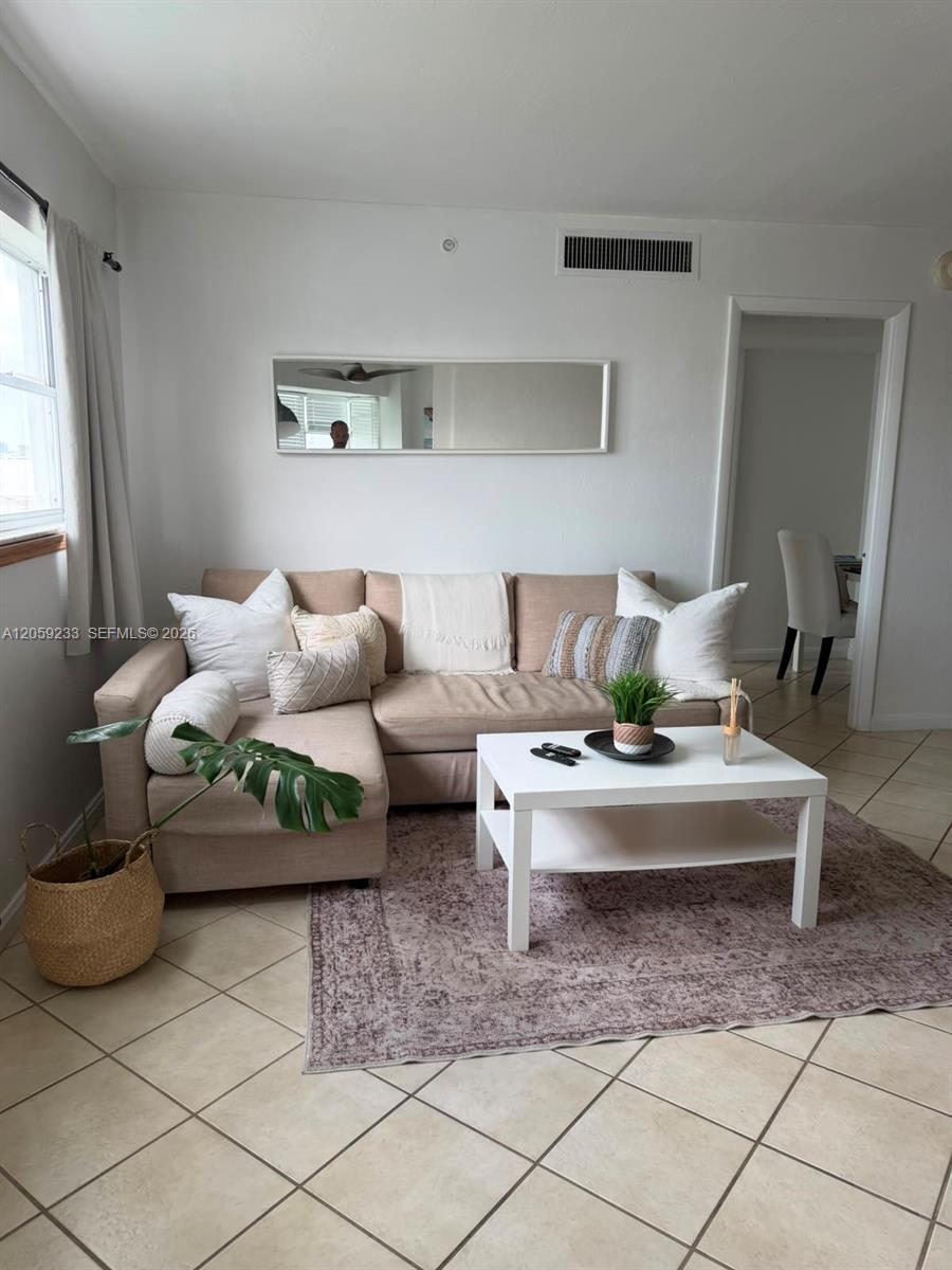 1881 Washington Ave # 10F, Miami Beach FL 33139
