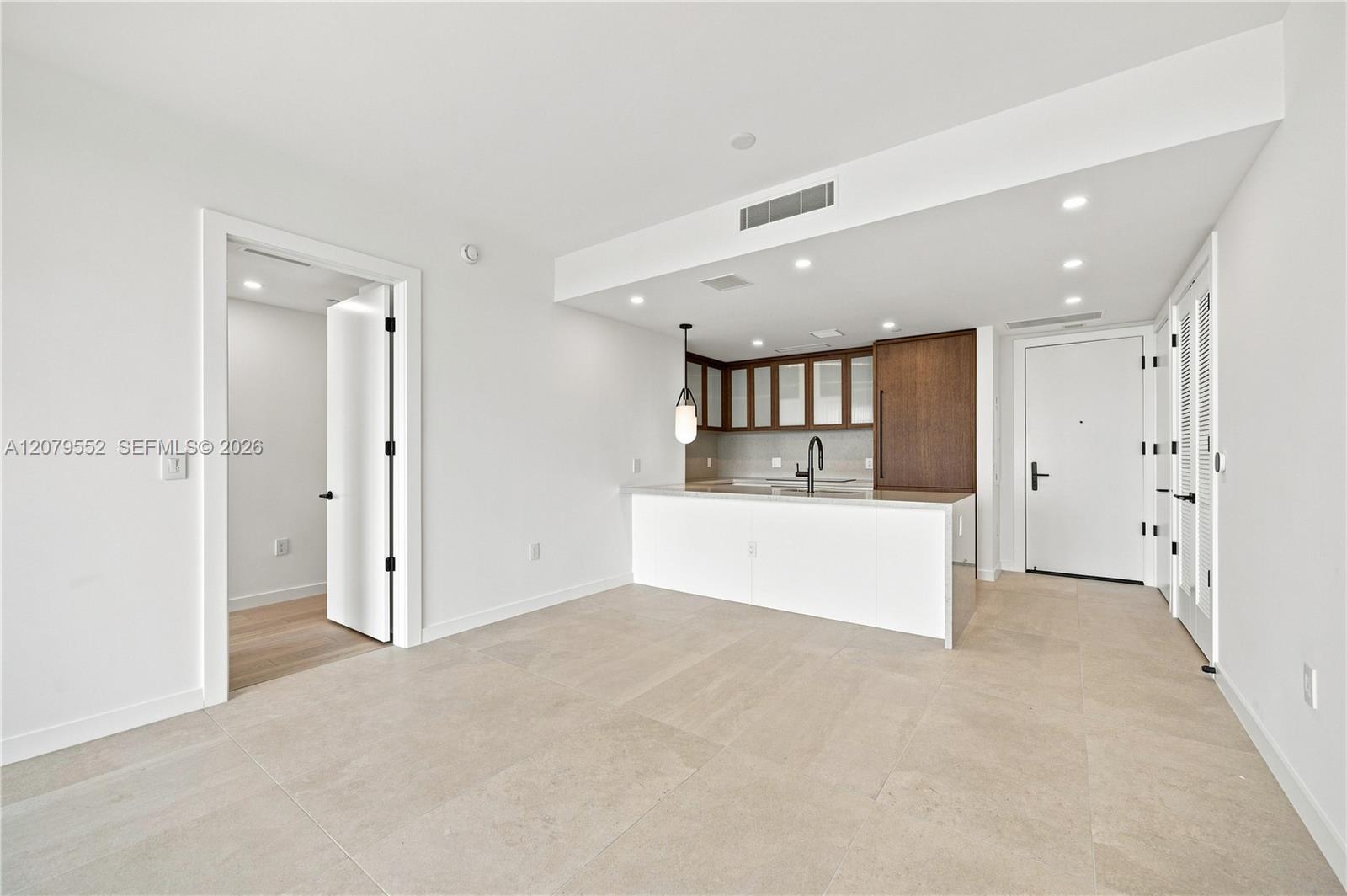 2200 Brickell Ave # 413 — Photo 3