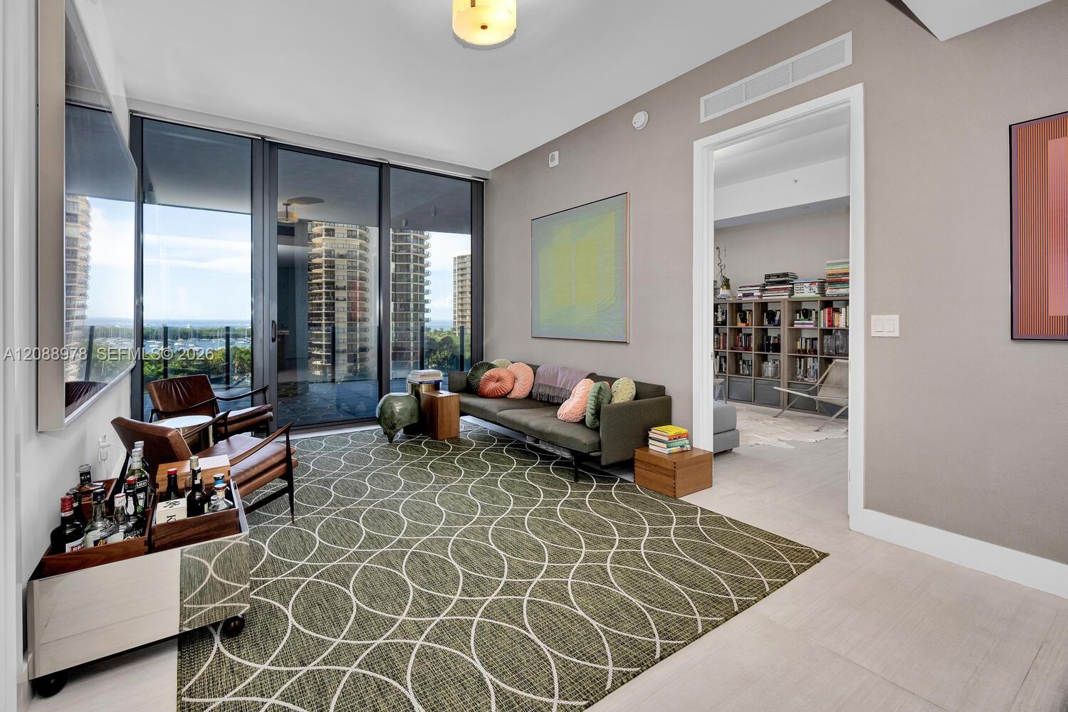 2831 S Bayshore Dr # 702 — Photo 3