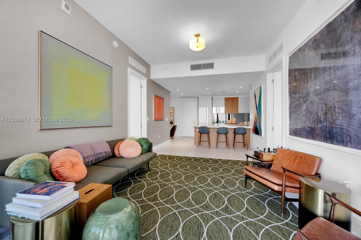 2831 S Bayshore Dr # 702 — Photo 4