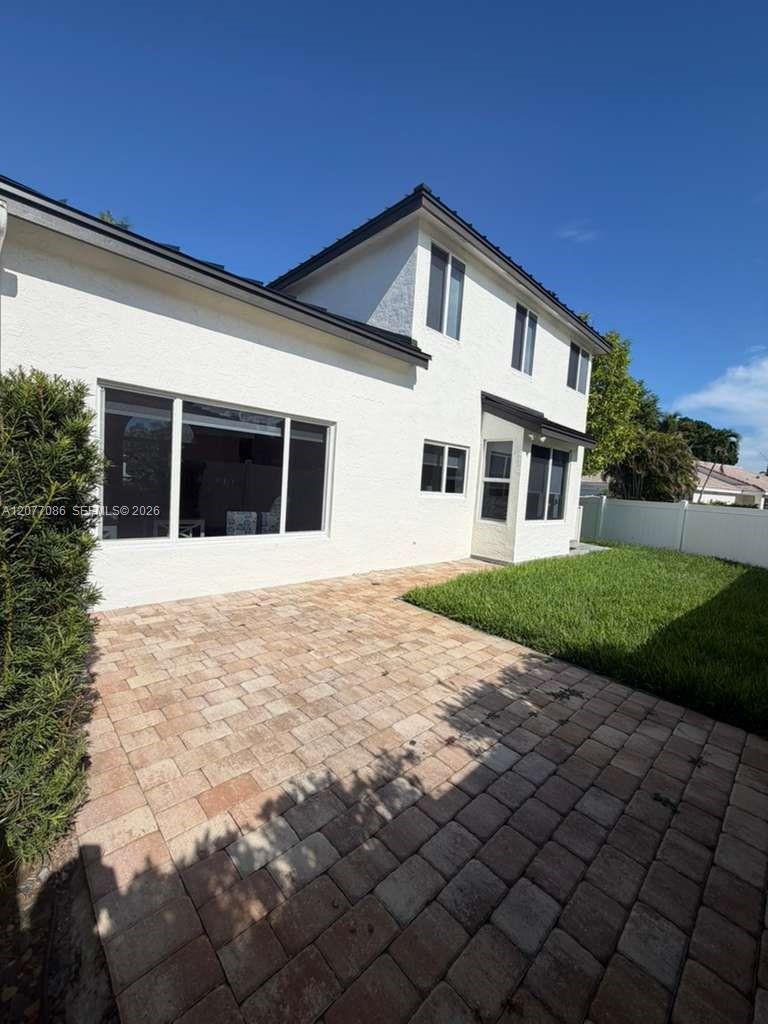 1920 NW 182nd Ter # 0 — Photo 3