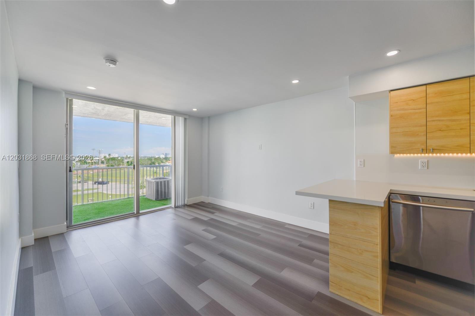 1800 NW 24th Ave # 712 — Photo 4