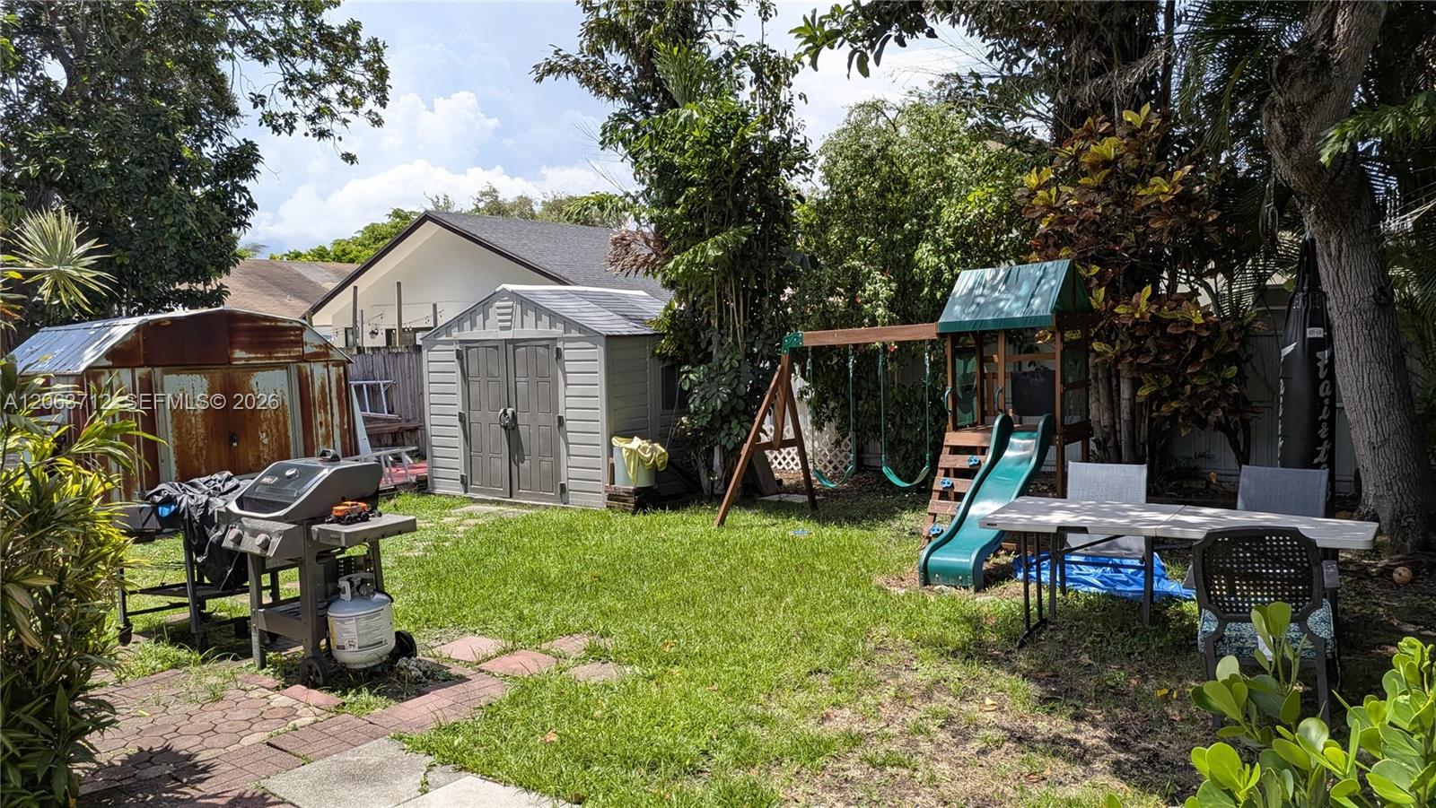 1655 SW 20th St View 3