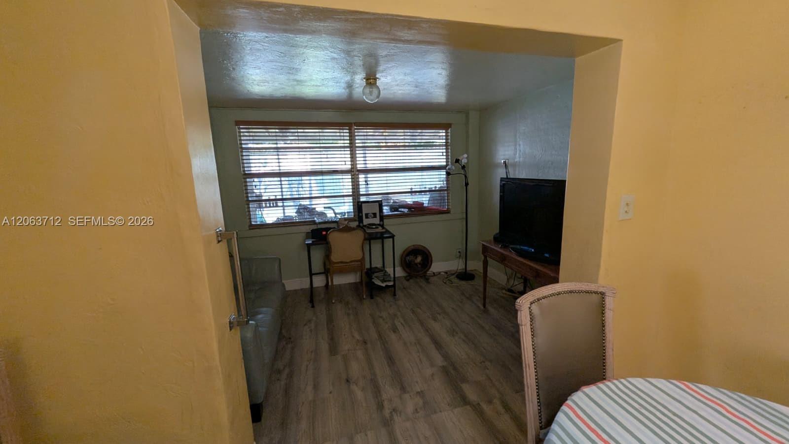 1655 SW 20th St View 8
