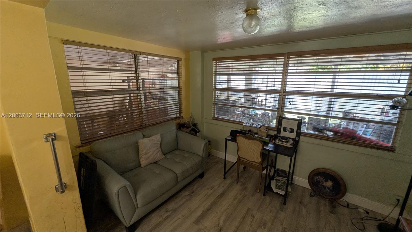 1655 SW 20th St View 9