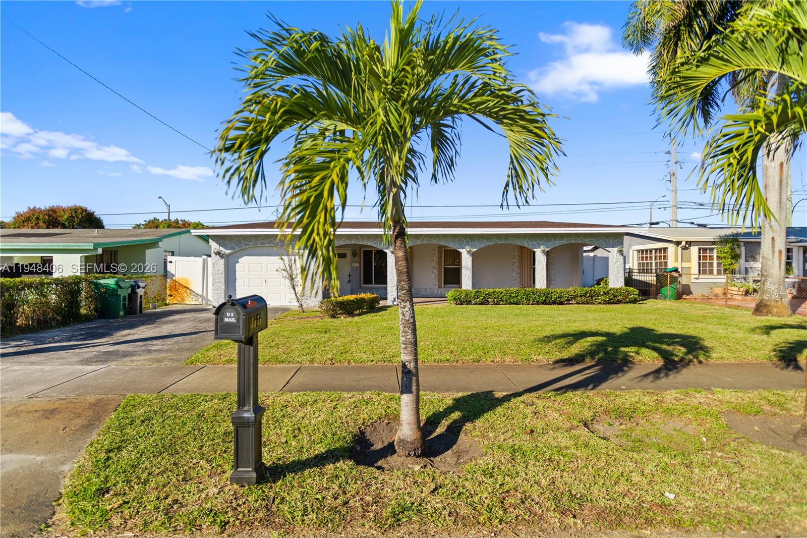 3521 NW 18th Pl, Lauderhill FL 33311