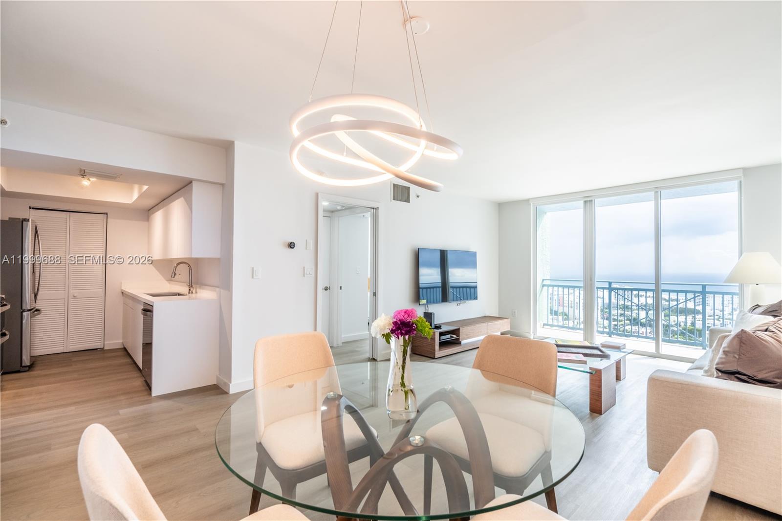 90 Alton Rd # 2807, Miami Beach FL 33139