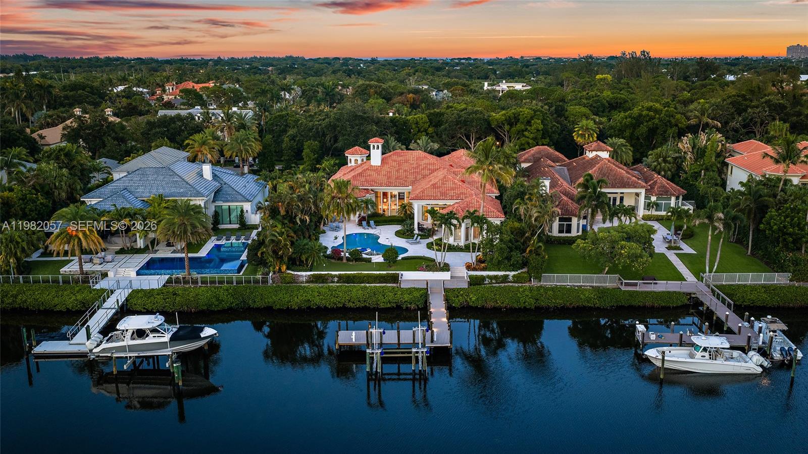 466 Mariner Dr, Jupiter FL 33477
