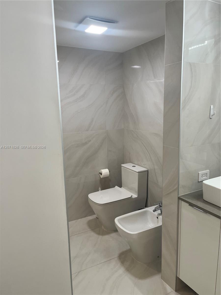 20191 E Country Club Dr # 503, Aventura FL 33180