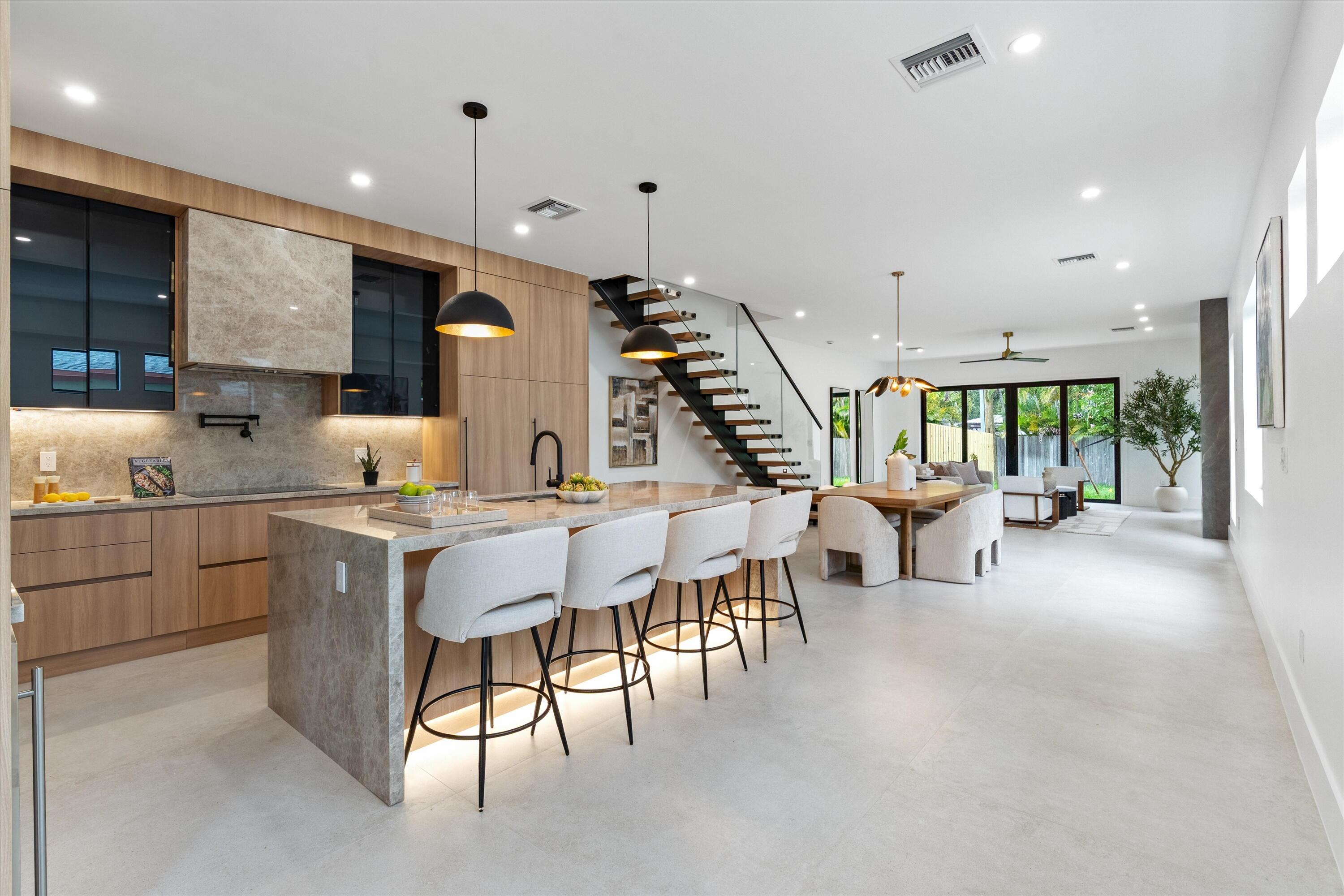 1133 NE 12th Avenue, Fort Lauderdale FL 33304