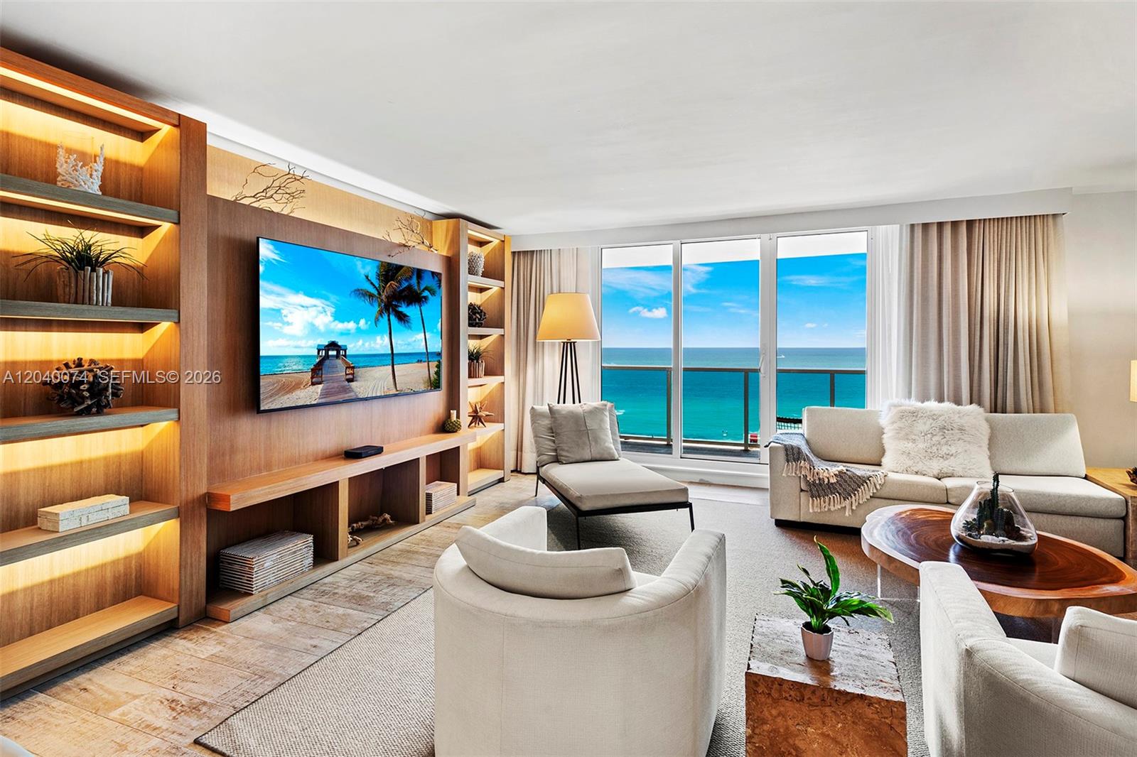 102 24 # 1222, Miami Beach FL 33139
