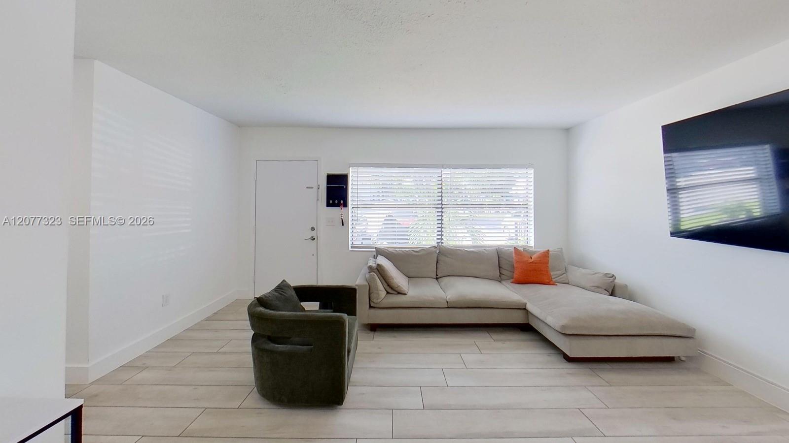 13241 SW 17th Ln # 3 — Photo 3