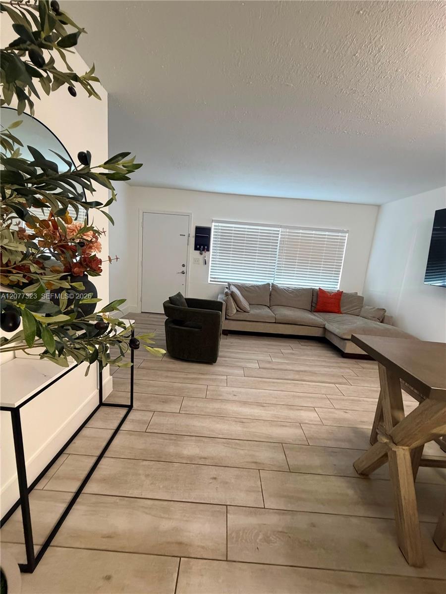 13241 SW 17th Ln # 3 — Photo 4