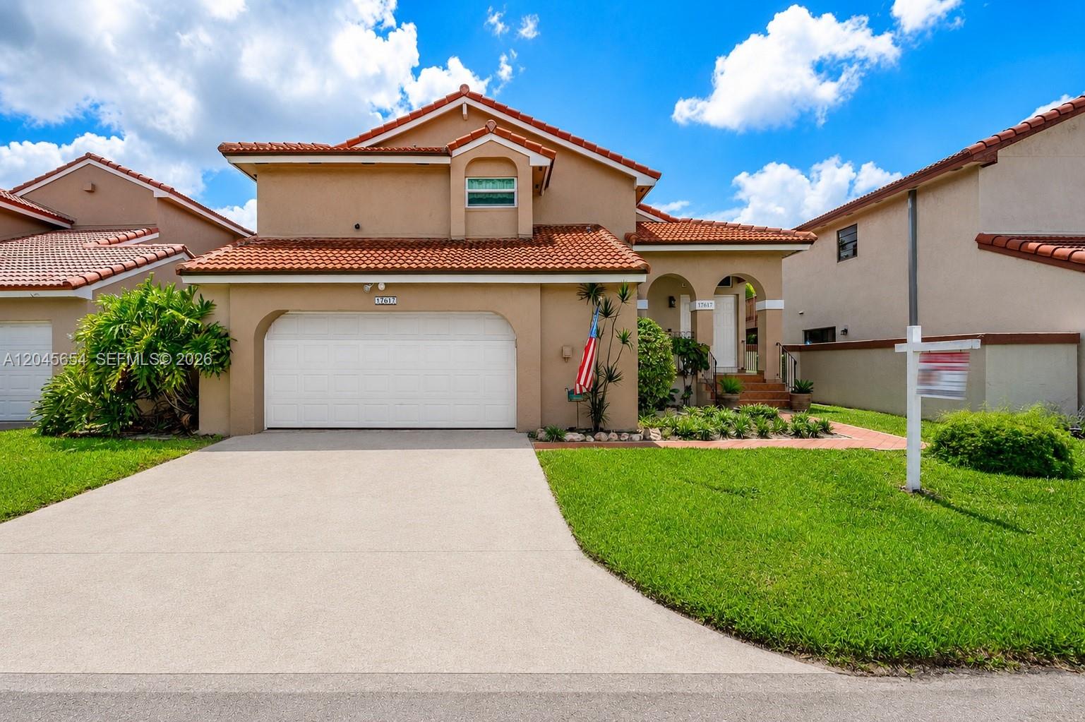 17617 NW 61st Ct N, Hialeah FL 33015