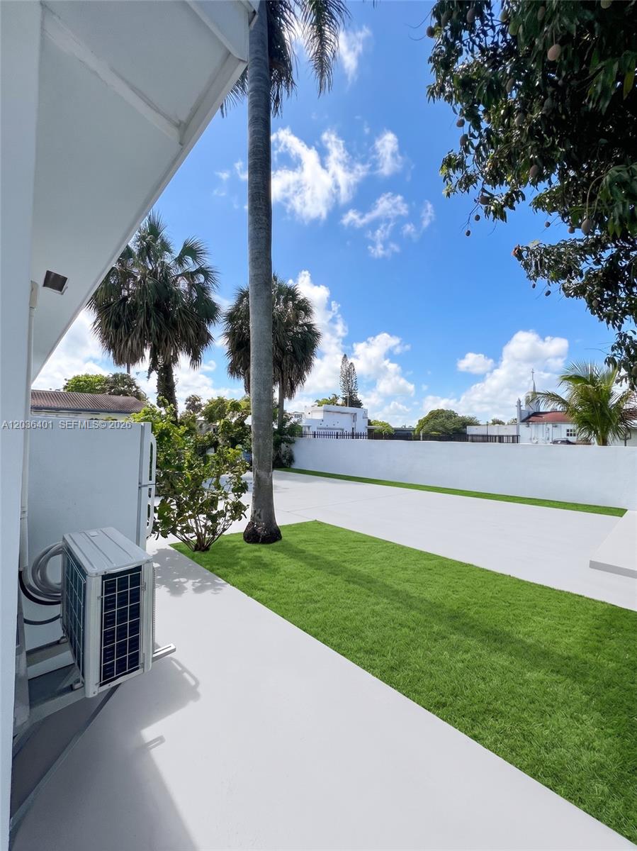 2847 Polk St # 3, Hollywood FL 33020