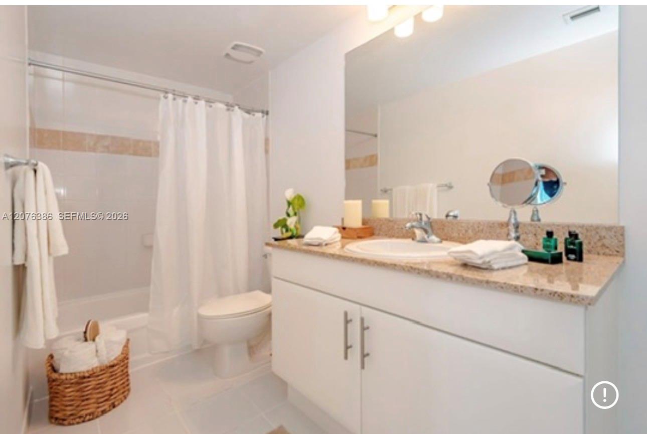 1871 NW S River Dr # 1006 — Photo 3
