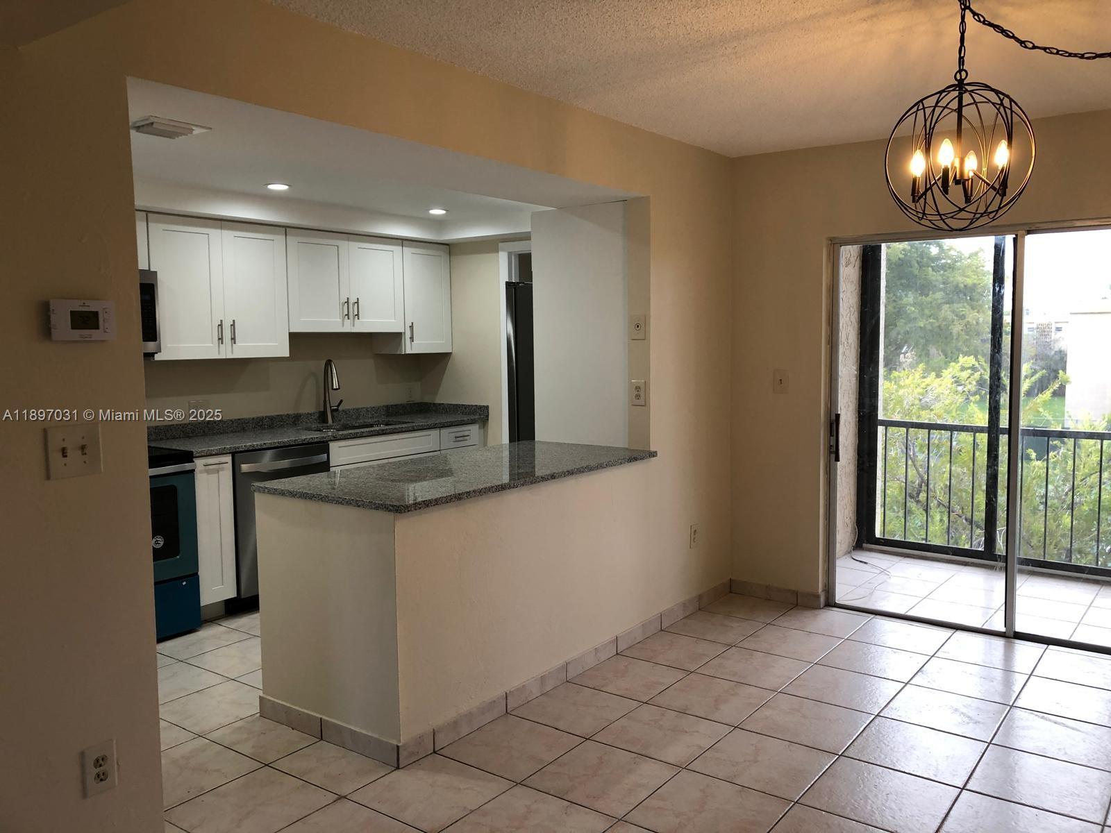 8401 SW 107th Ave # 313E, Miami FL 33173