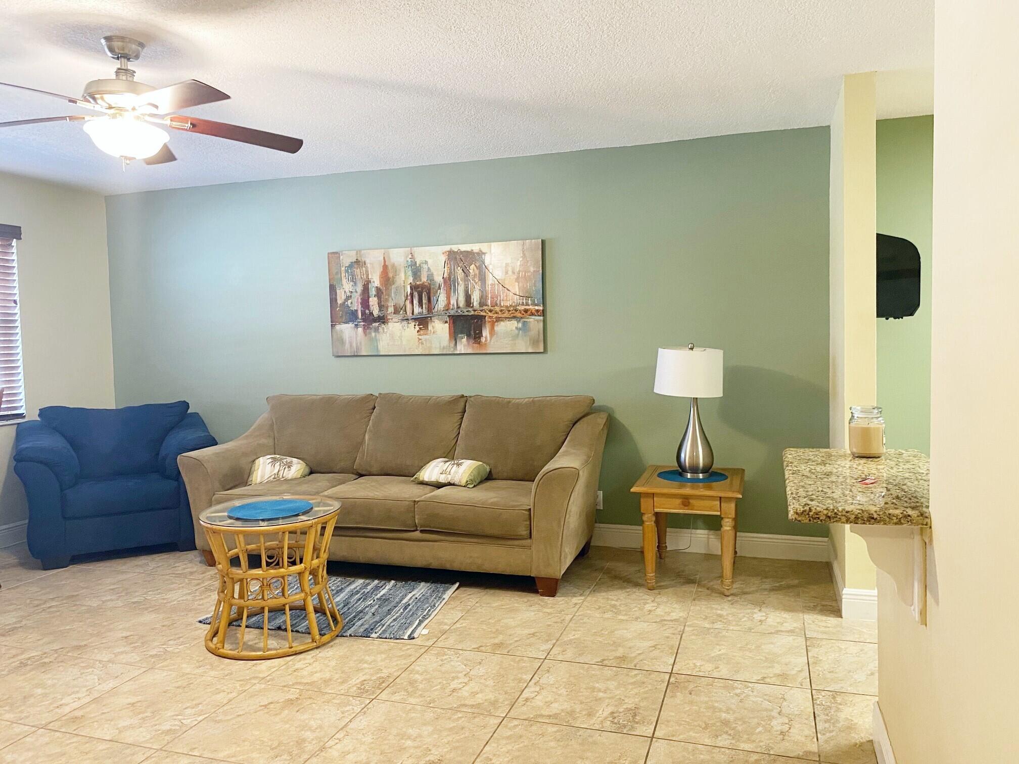 801 Hummingbird Way # 205, North Palm Beach FL 33408