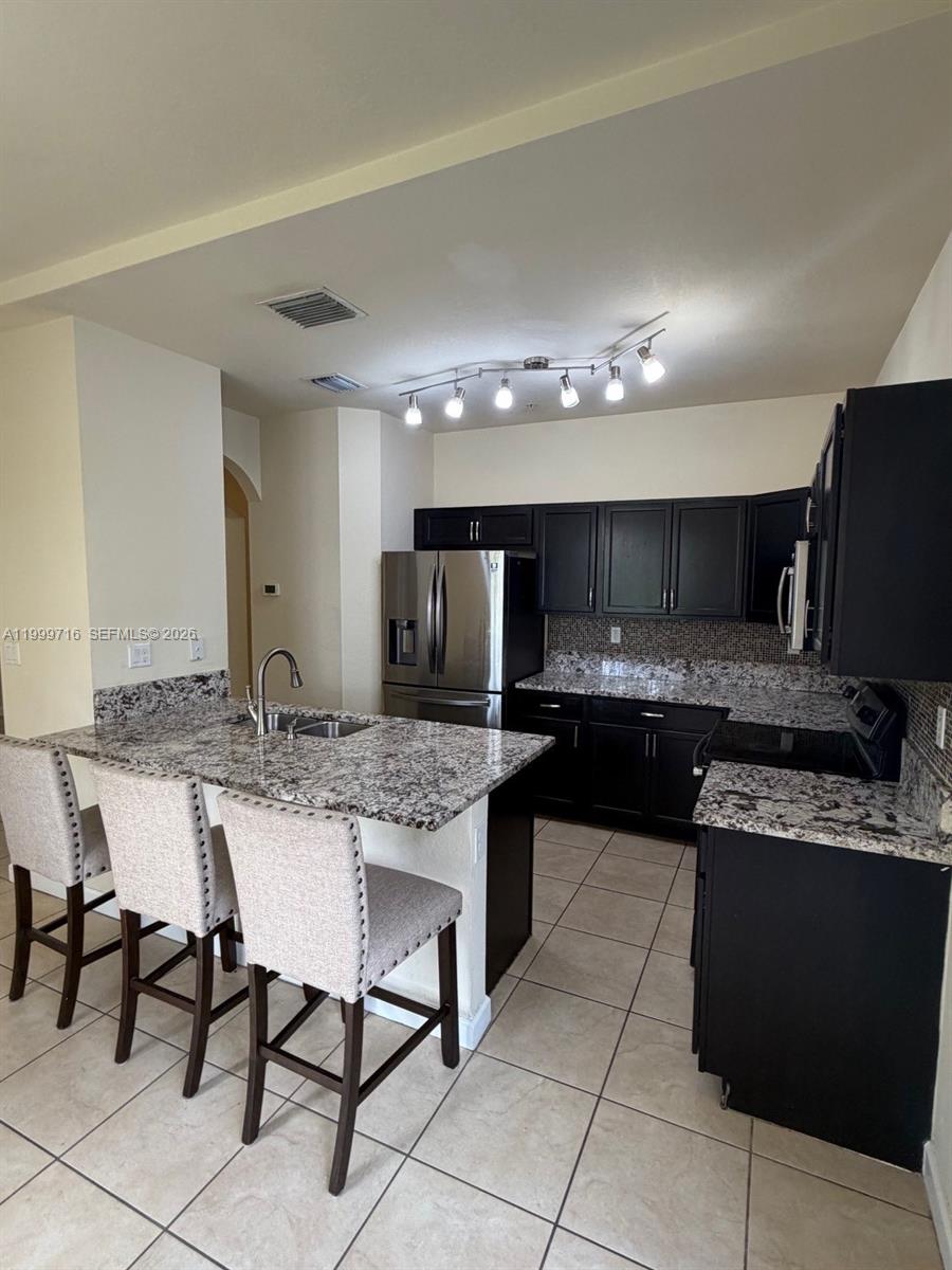 133 SE 28 # 8, Homestead FL 33033