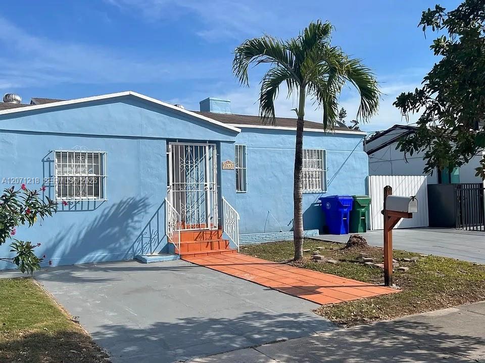 2645 SW 33rd Ave, Miami FL 33133