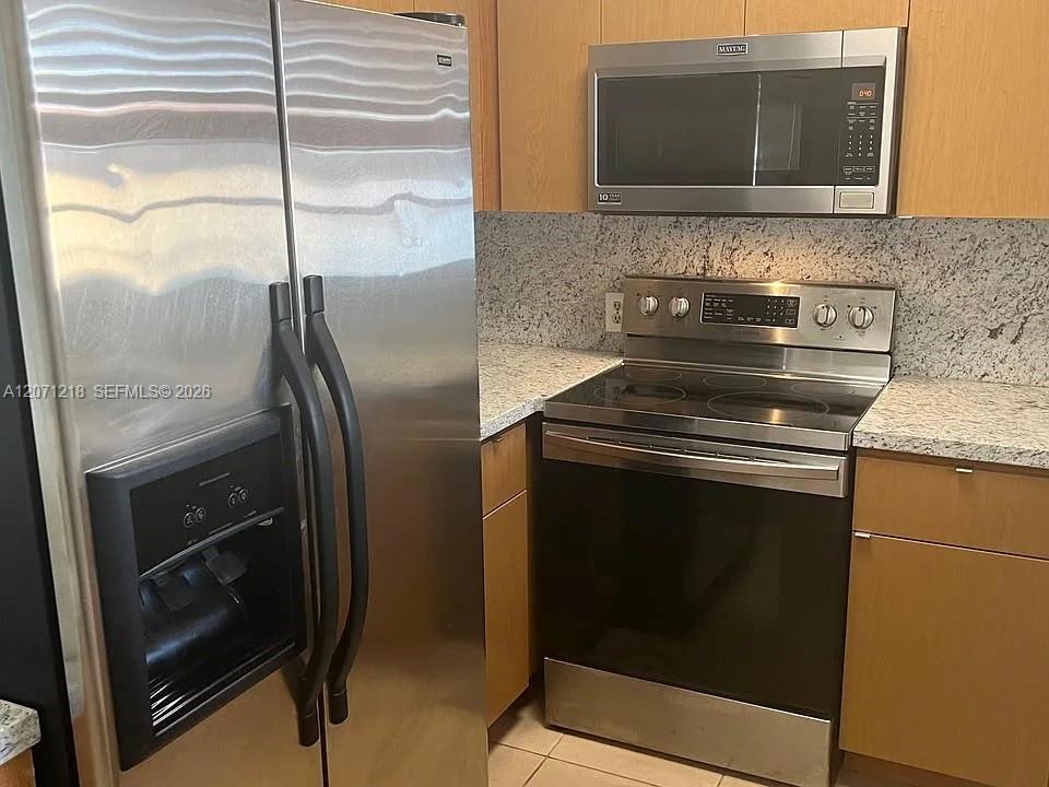 2645 SW 33rd Ave — Photo 4