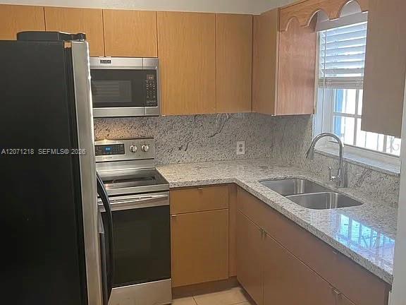 2645 SW 33rd Ave — Photo 5