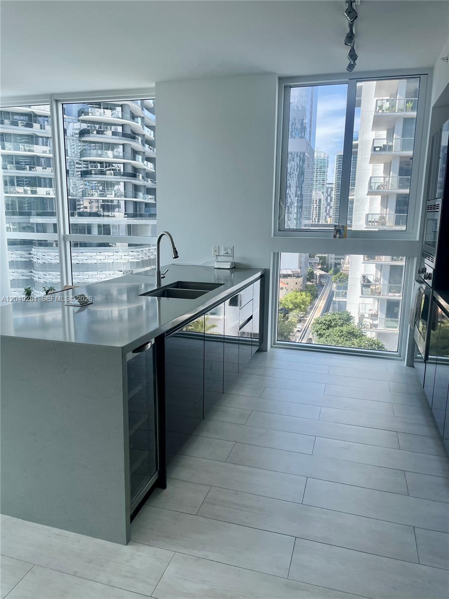 1080 Brickell Ave # 1709, Miami FL 33131
