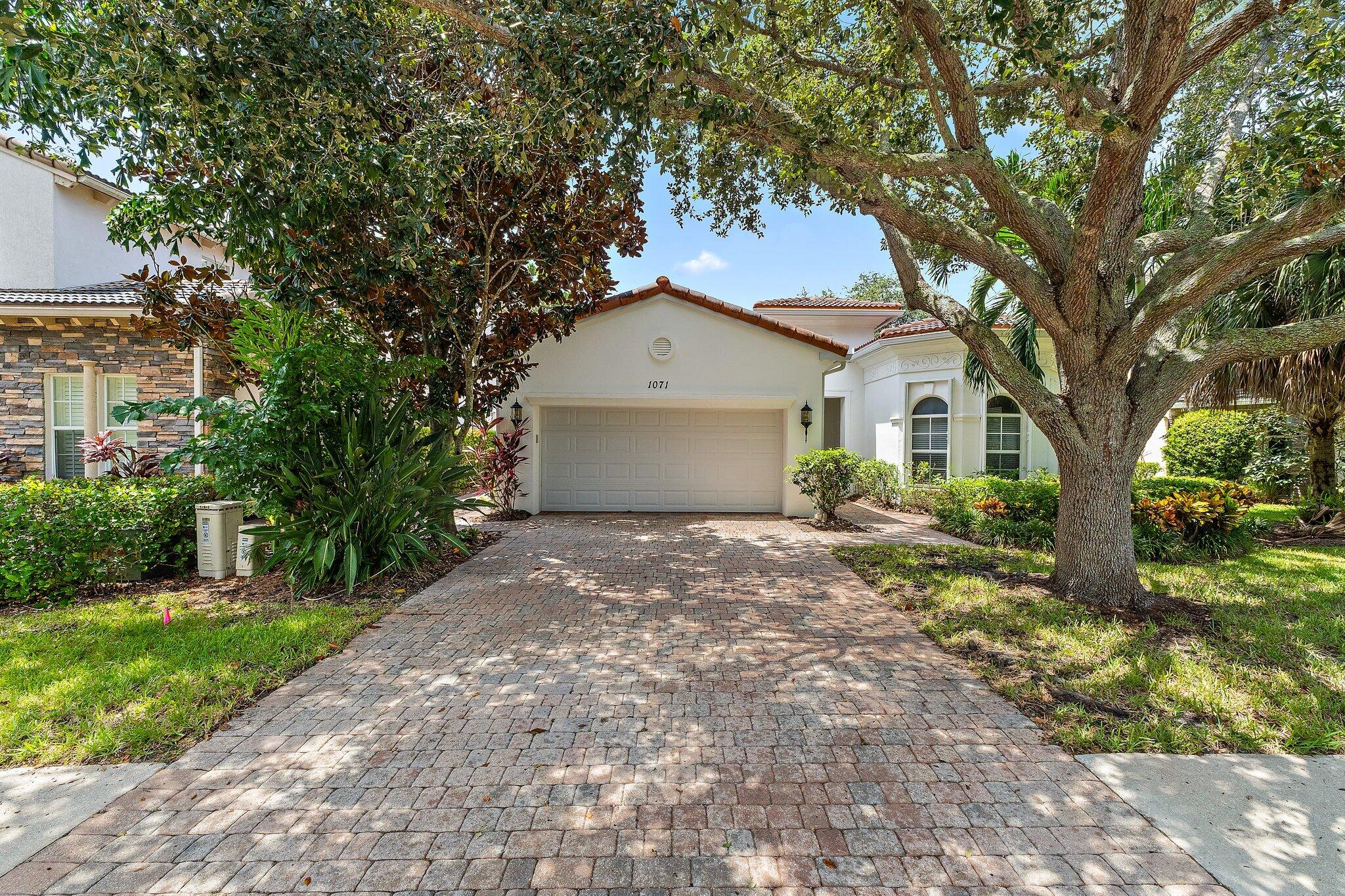 1071 Vintner Boulevard — Photo 3