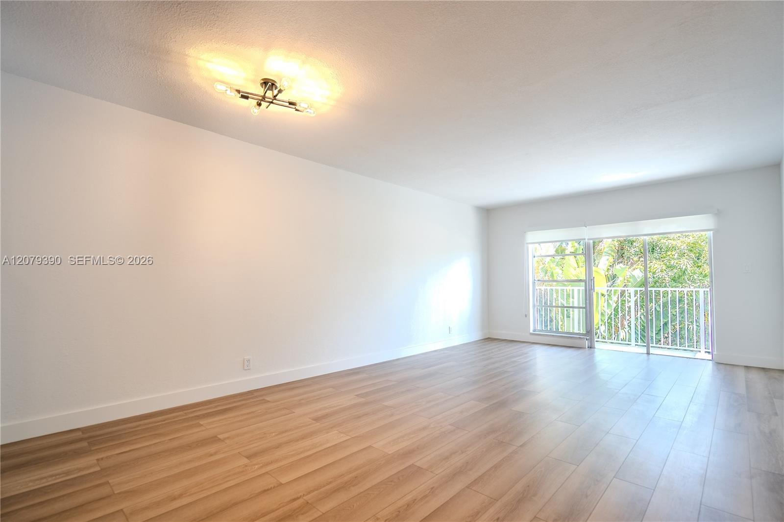 1220 71st St # 37 — Photo 3