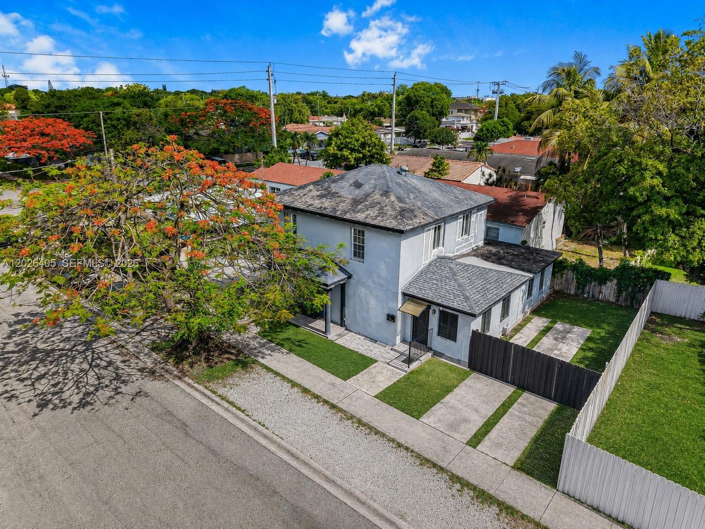 2275 NW 30th St, Miami FL 33142