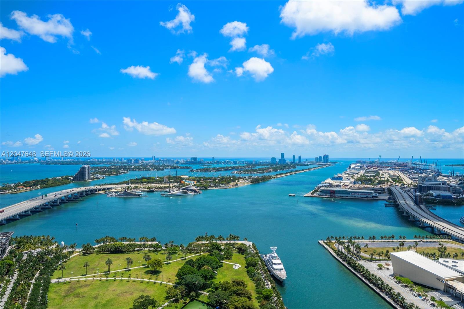 900 Biscayne Blvd # 4202, Miami FL 33132
