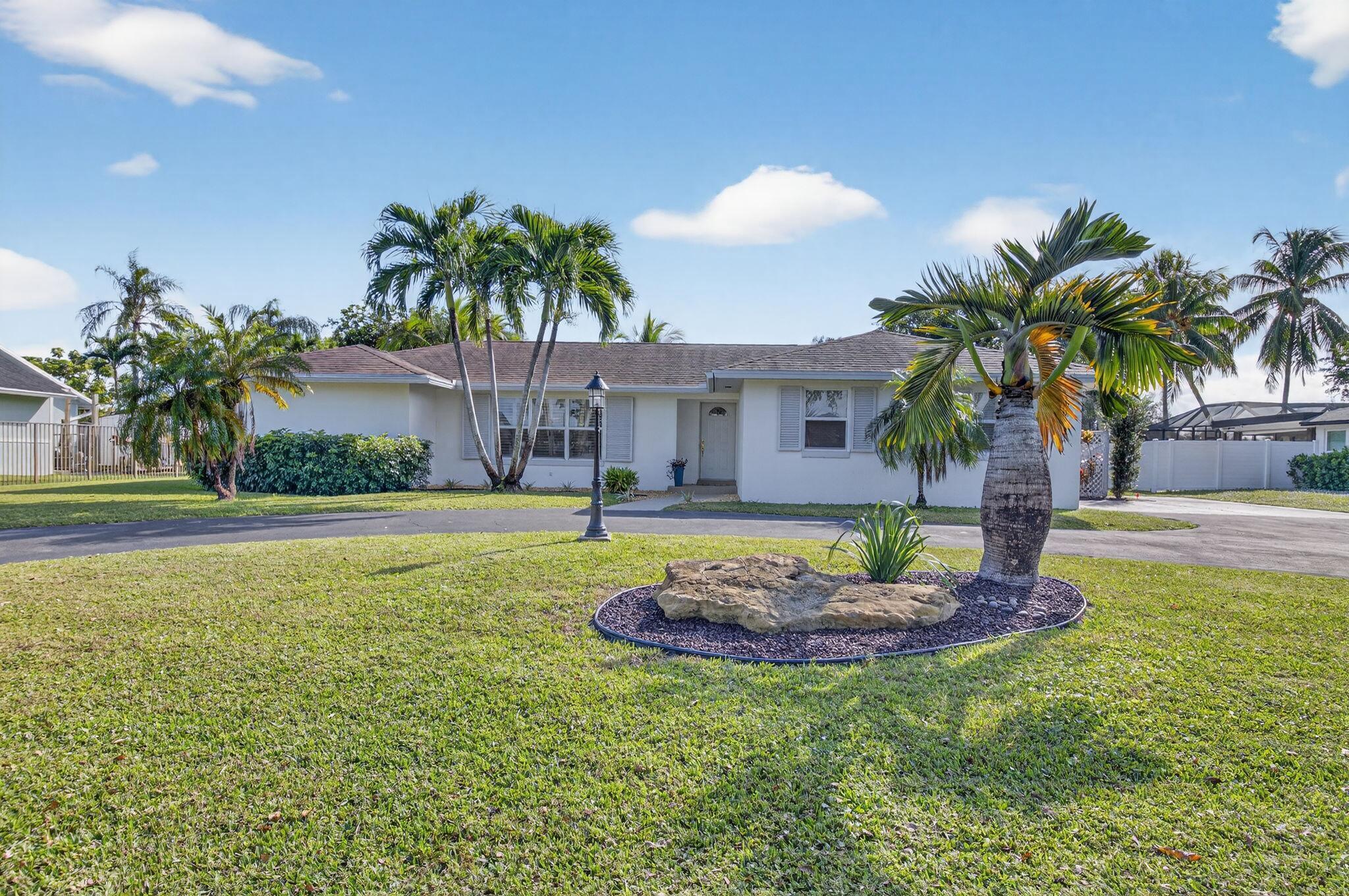 4690 PALO VERDE Drive, Boynton Beach FL 33436