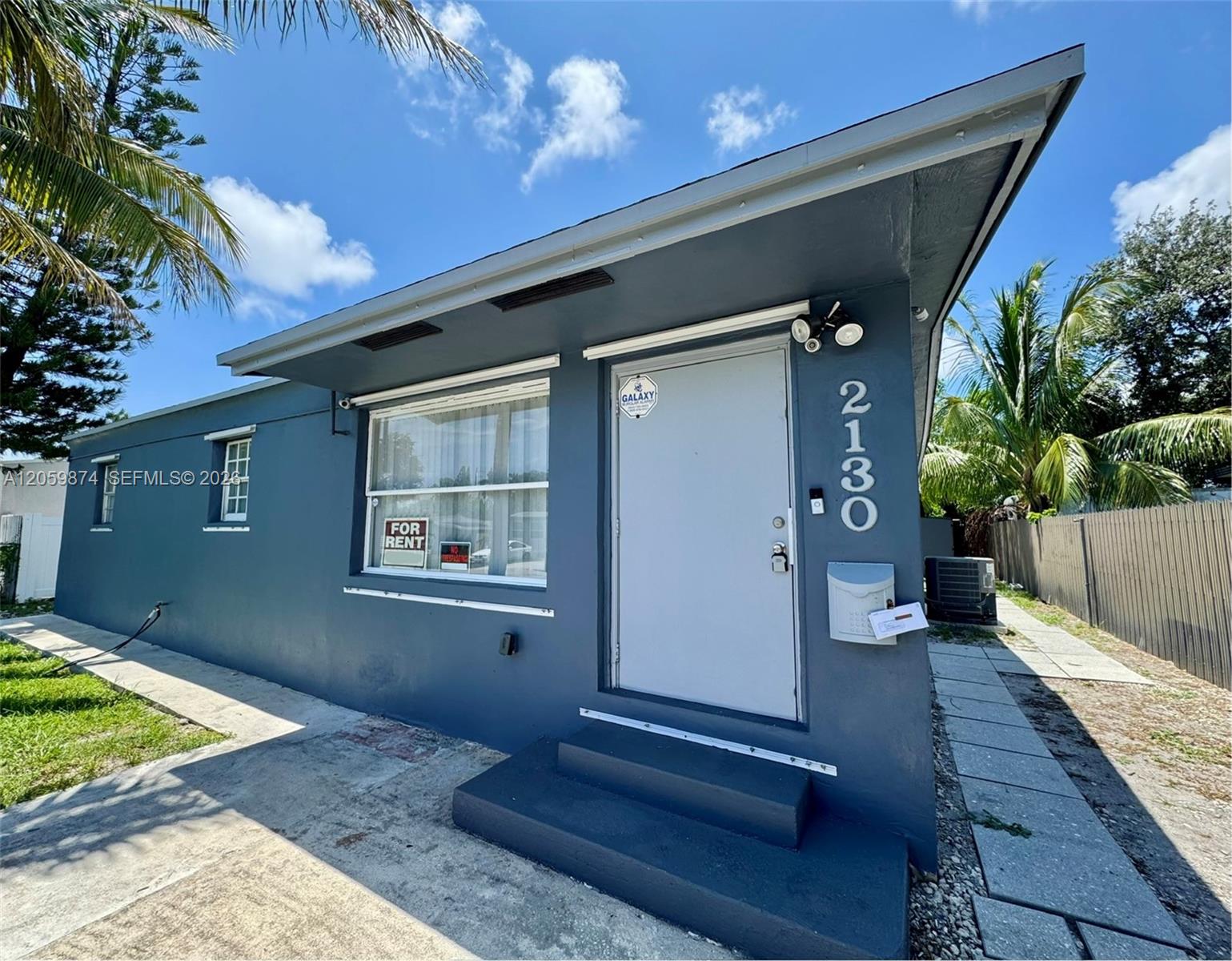 2130 Plunkett Ct, Hollywood FL 33020