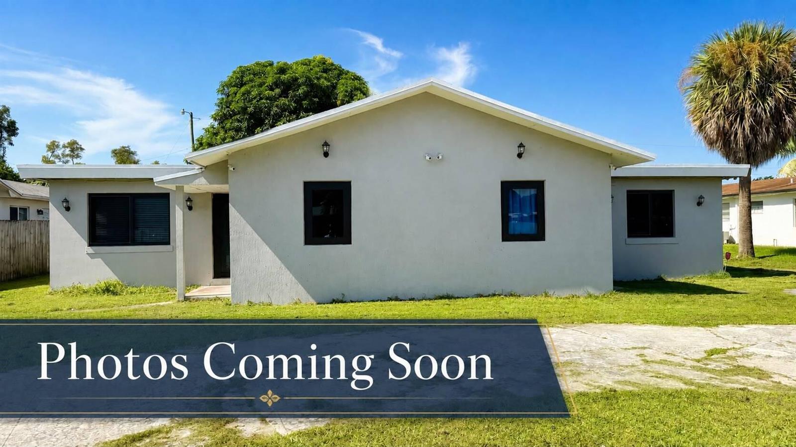 4729 Myrtle Lane, West Palm Beach FL 33417