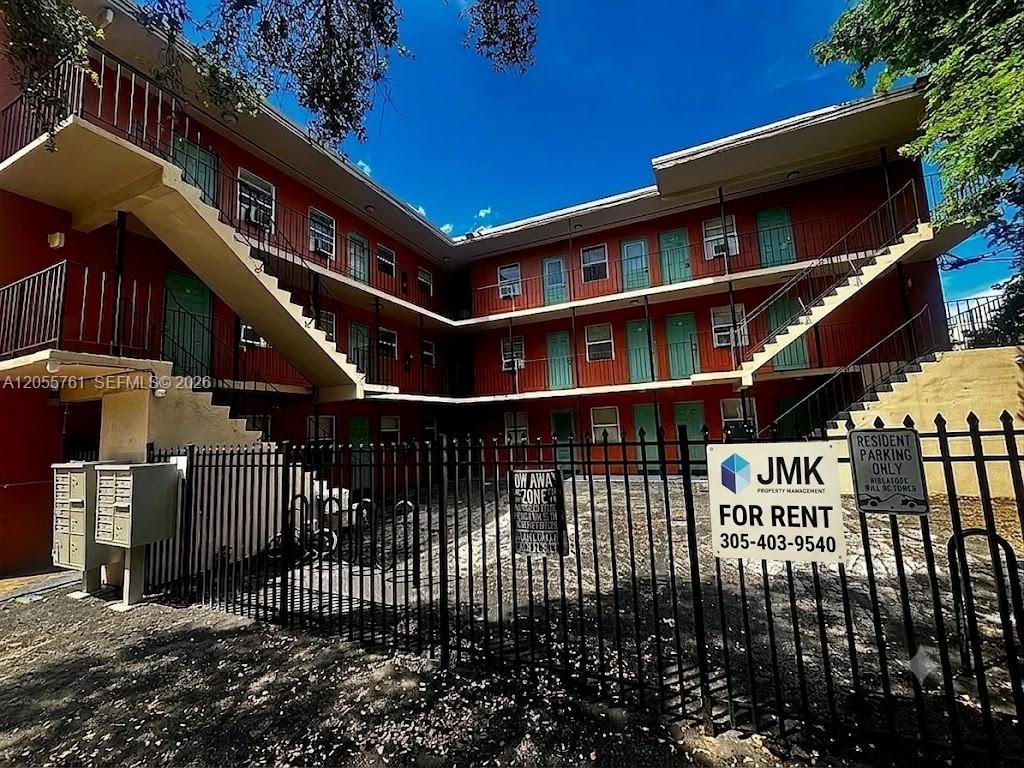3669 Thomas Ave # 6, Miami FL 33133