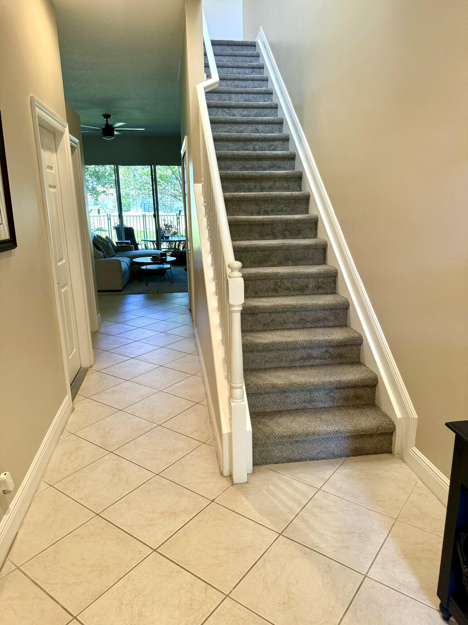 4488 Hickory Drive — Photo 3