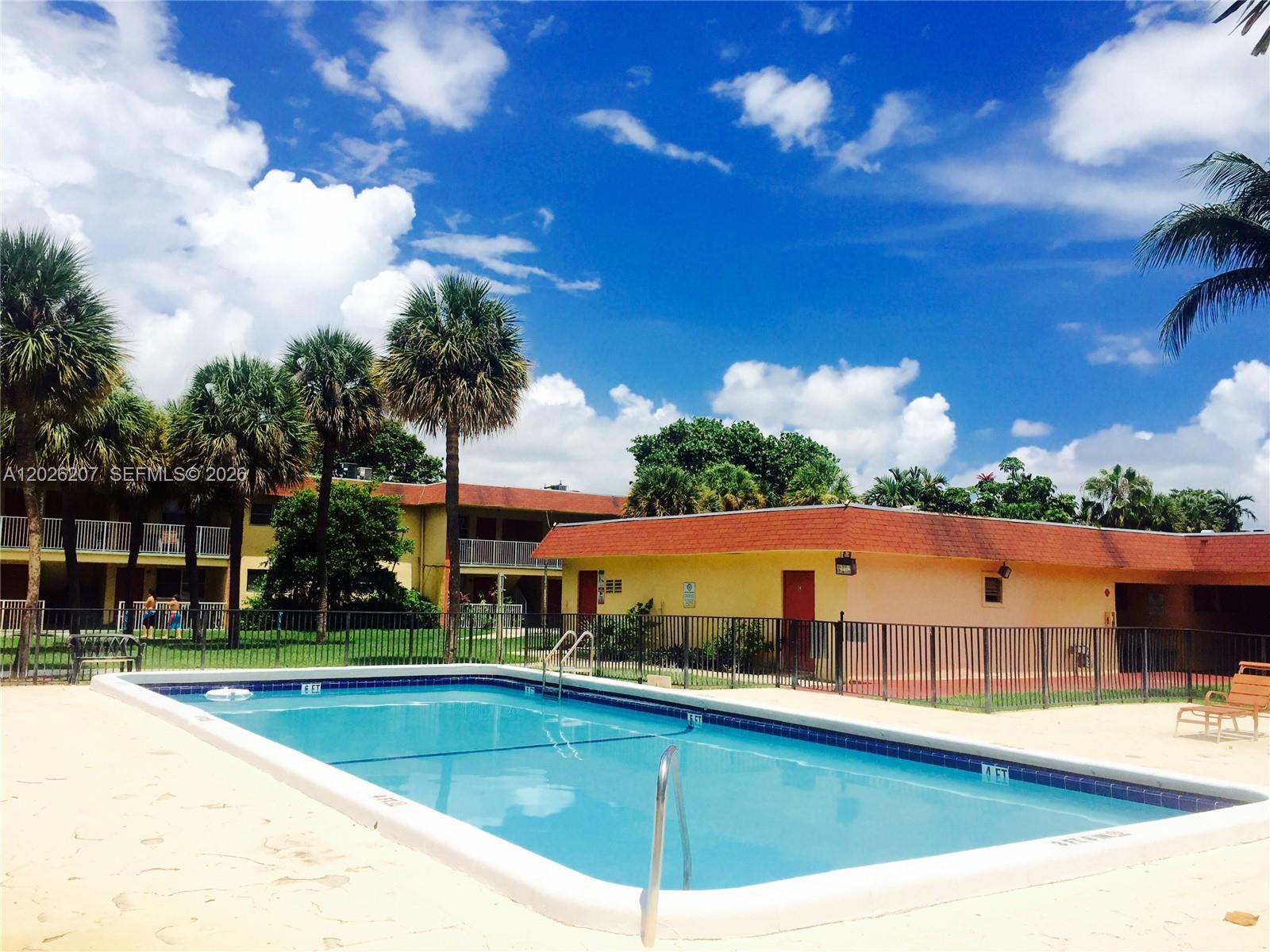 850 E Commercial Blvd # 220C, Oakland Park FL 33334