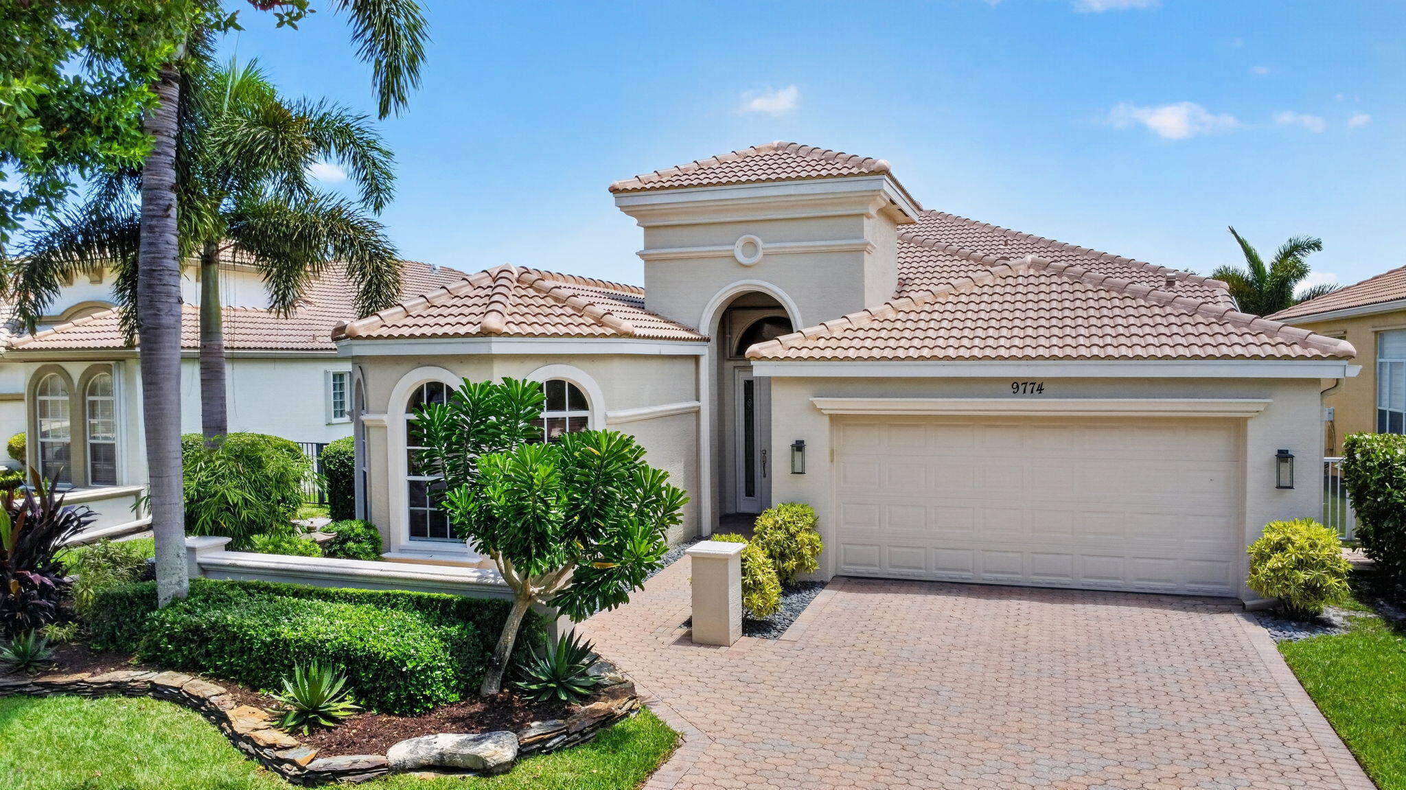 9774 Via Elegante, Wellington FL 33411