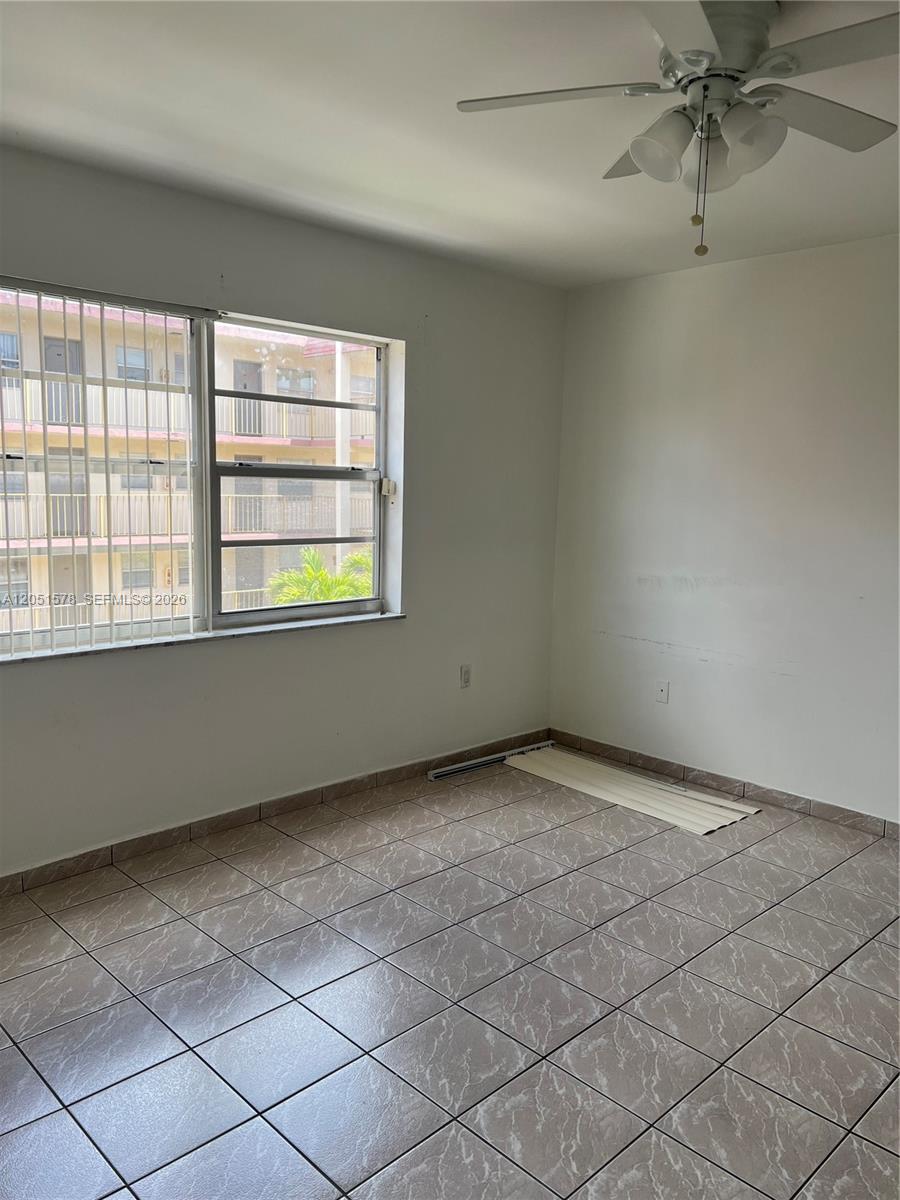 295 NW 72nd Ave # 306, Miami FL 33126