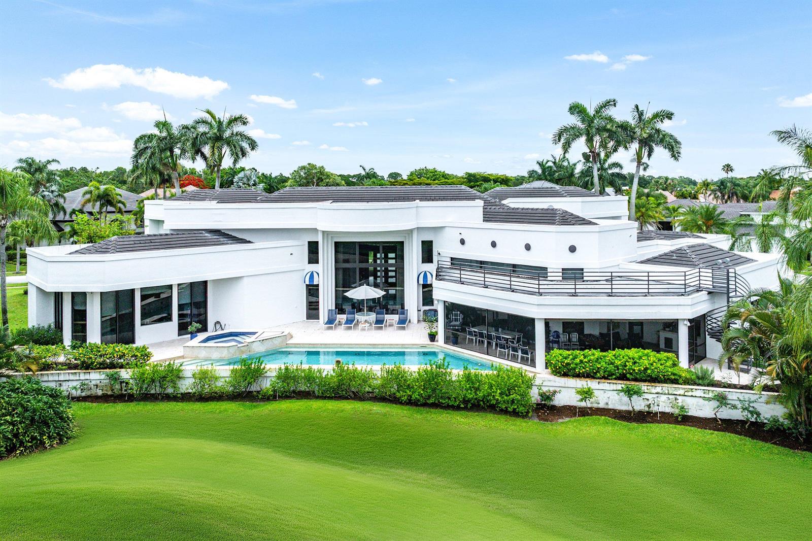 083-7027QueenferryCircle-BocaRaton-FL-33