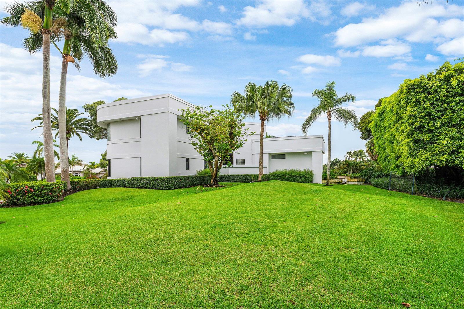 049-7027QueenferryCircle-BocaRaton-FL-33
