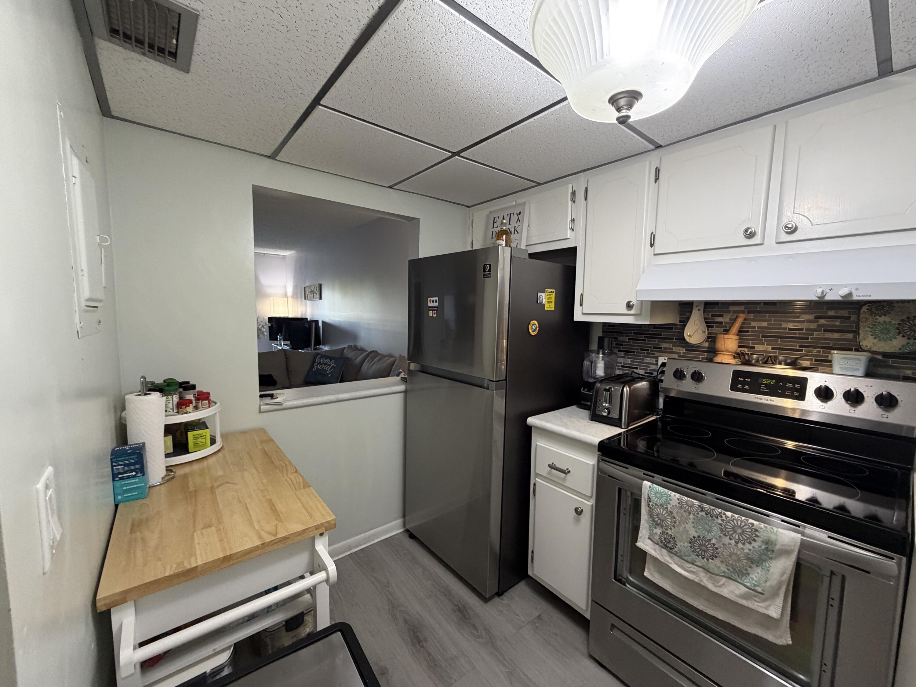 1630 EMBASSY Drive # 311 — Photo 3
