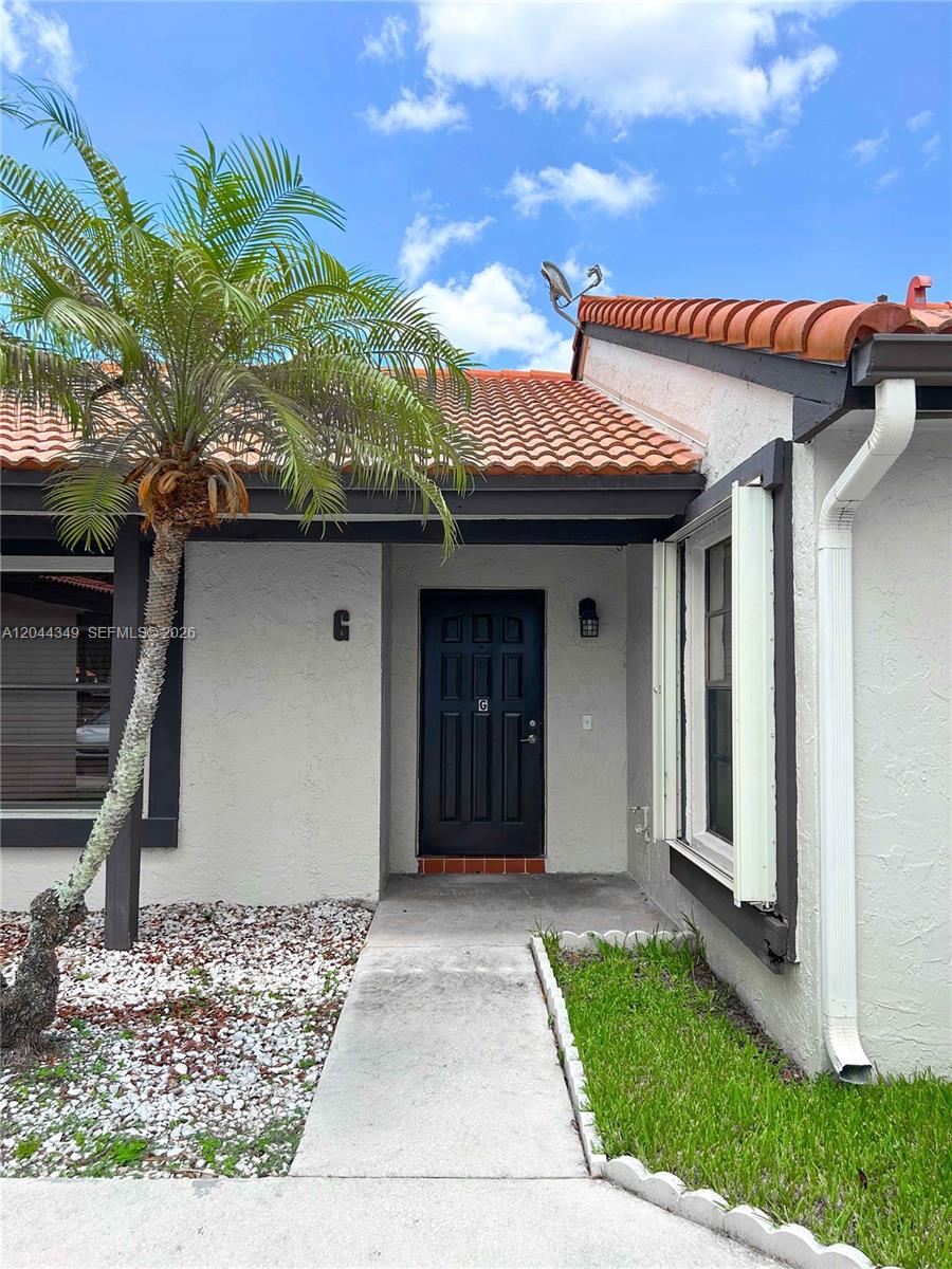 14970 SW 48th Ter # 27G, Miami FL 33185