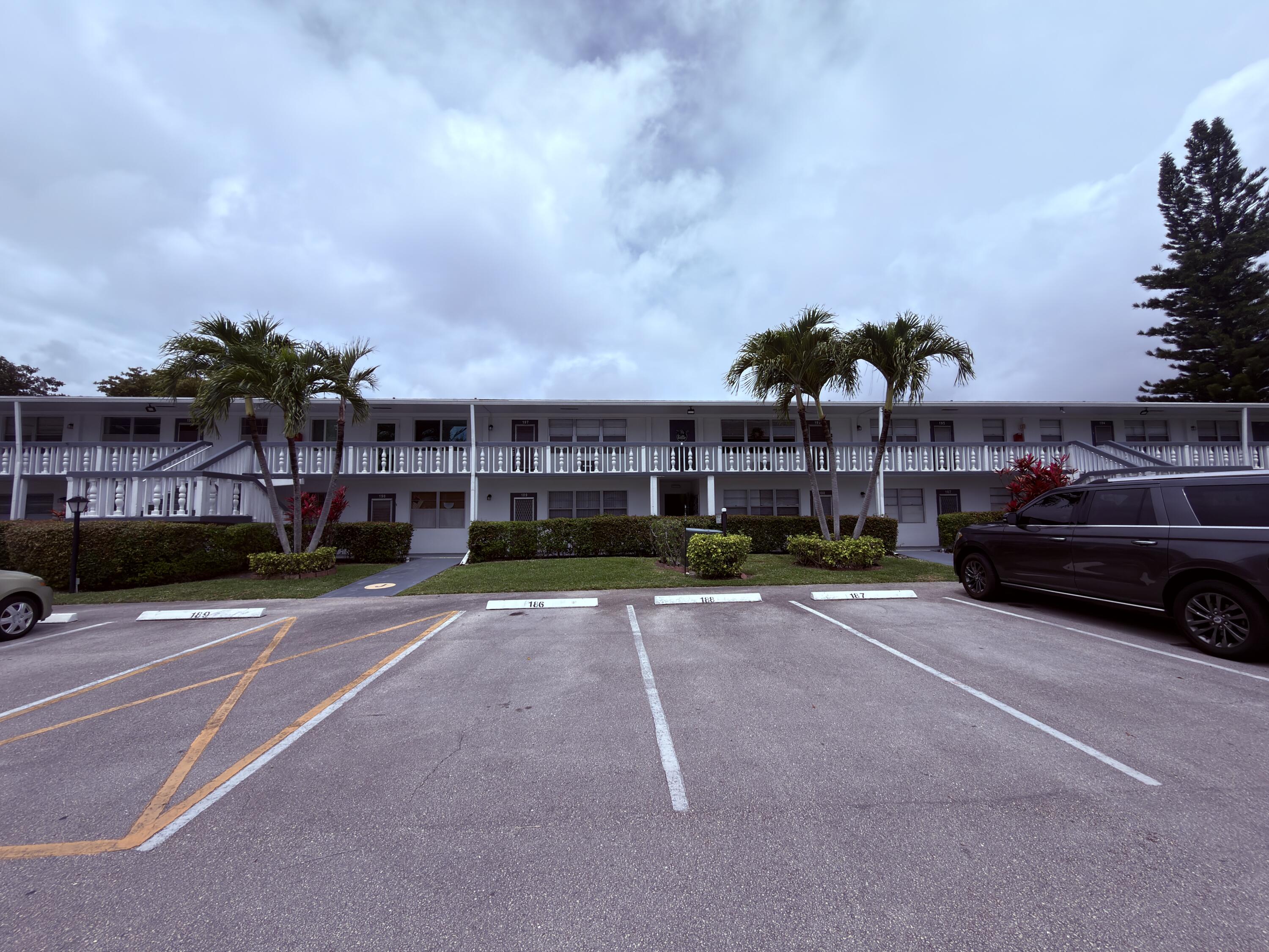 193 Prescott J # J, Deerfield Beach FL 33442