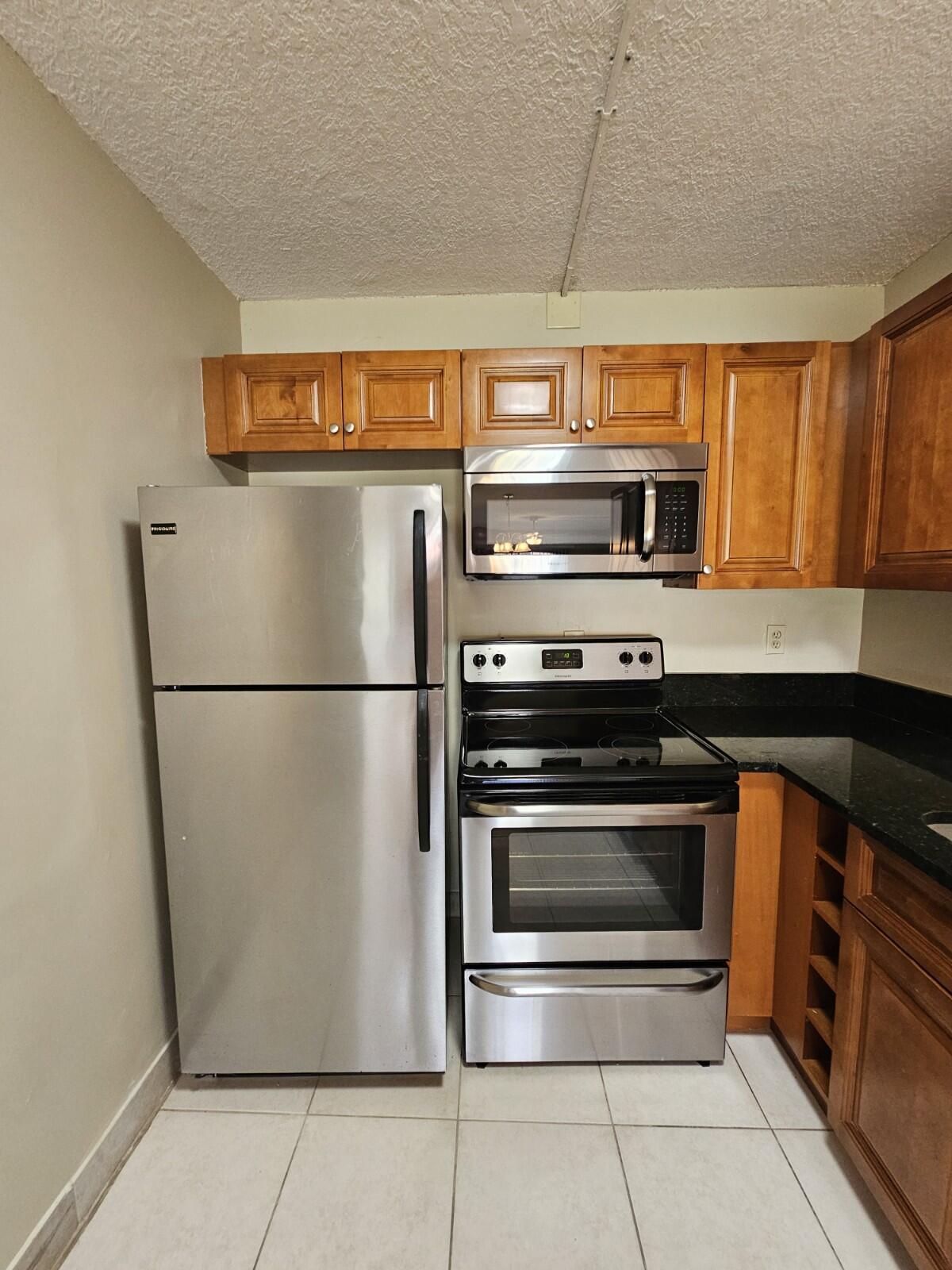 2600 GREENWOOD Terrace # 102 — Photo 5